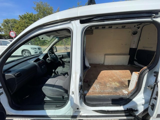 Vauxhall Combo 2300 Cdti 135 L1h1 Sportive Swb Low Roof 17180 White #10