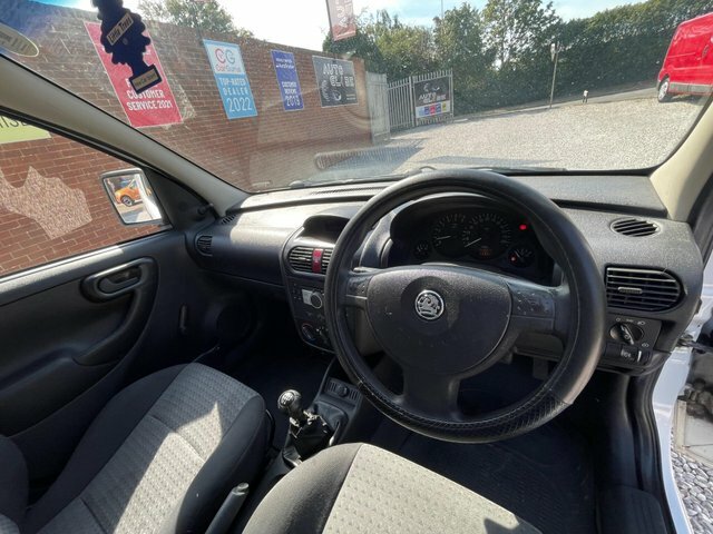 Vauxhall Combo Cdti 1700 16V Se White #6