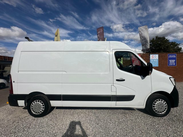 Renault Master Master 2.3 Dci 35 Business Fwd Mwb Medium Roof Eur White #14