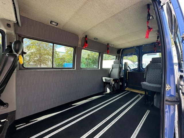 Renault Master  White #10