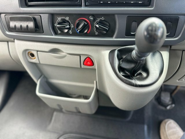 Renault Master  White #8