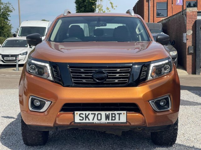 Nissan Navara 2.3 Dci Tekna Pickup Double Cab 4W Grey #15