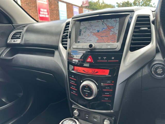 SsangYong Tivoli 1.6L Elx Blue #11