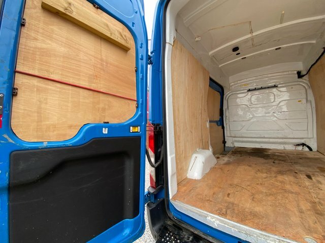 Ford Transit Custom 290 Tdci 125 L1h1 Limited Swb Low Roof Fwd 18972 Red #19