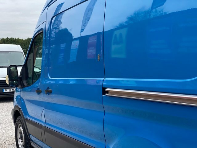 Ford Transit Custom 290 Tdci 125 L1h1 Limited Swb Low Roof Fwd 18972 Red #43