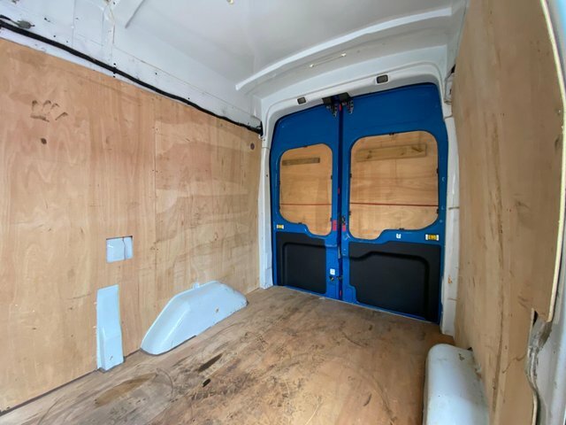 Ford Transit Custom 290 Tdci 125 L1h1 Limited Swb Low Roof Fwd 18972 Red #32