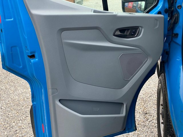 Ford Transit Custom 290 Tdci 125 L1h1 Limited Swb Low Roof Fwd 18972 Red #36