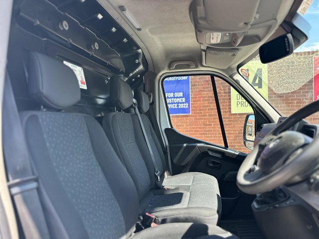 Vauxhall Movano 2.3 L3h2 F3500 Lwb Med Roof Panel Van With Elec Silver #15