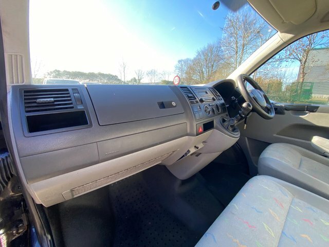 Volkswagen Transporter 2.5 Tdi Pd T32 Window Van Fwd L1 Black #14