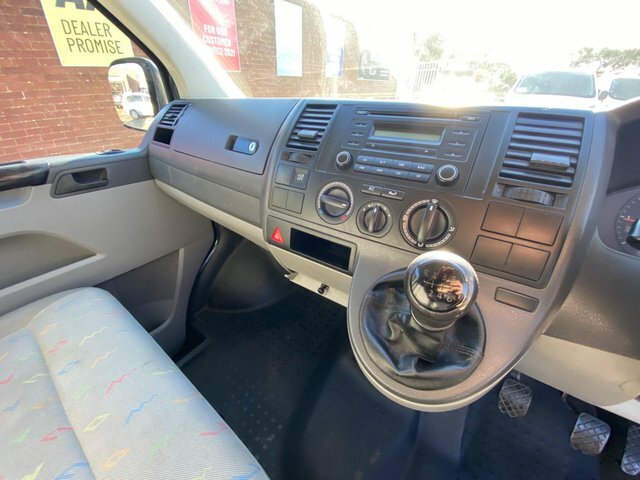 Volkswagen Transporter 2.5 Tdi Pd T32 Window Van Fwd L1 Black #15