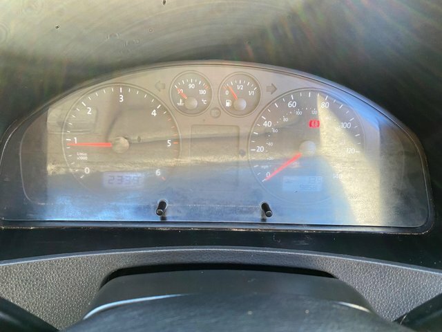 Volkswagen Transporter 2.5 Tdi Pd T32 Window Van Fwd L1 Black #24