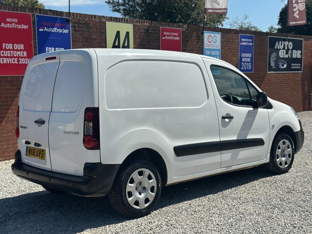 Peugeot Partner Bluehdi 854 Professional L1 White #3