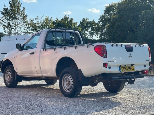 Mitsubishi L200 Di-d 4Work 4Wd Euro White #3