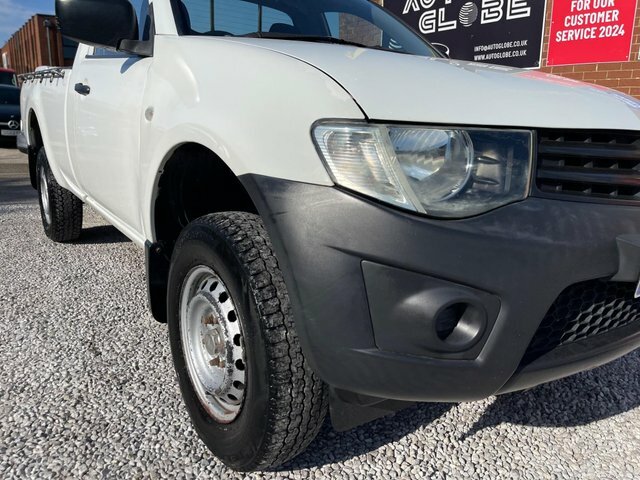 Mitsubishi L200 Di-d 4Work 4Wd Euro White #2