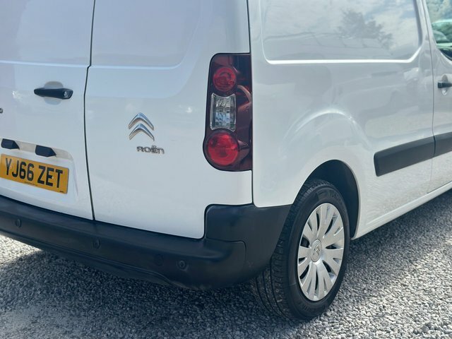 Citroen Berlingo 1.6 Bluehdi 625Kg Enterprise 75Ps - 55979 Miles Fu White #17