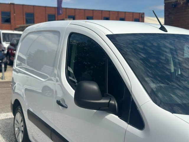 Citroen Berlingo 1.6 Bluehdi 625Kg Enterprise 75Ps - 55979 Miles Fu White #27