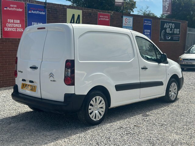 Citroen Berlingo Bluehdi 625 Enterprise L1 White #4