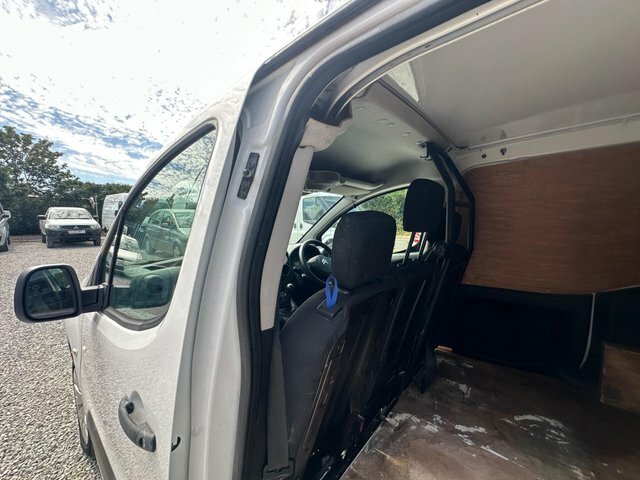 Citroen Berlingo 1.6 Bluehdi 625Kg Enterprise 75Ps - 55979 Miles Fu White #36