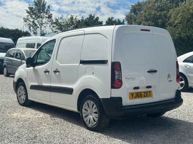 Citroen Berlingo Bluehdi 625 Enterprise L1 White #3