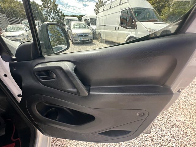Citroen Berlingo 1.6 Bluehdi 625Kg Enterprise 75Ps - 55979 Miles Fu White #28