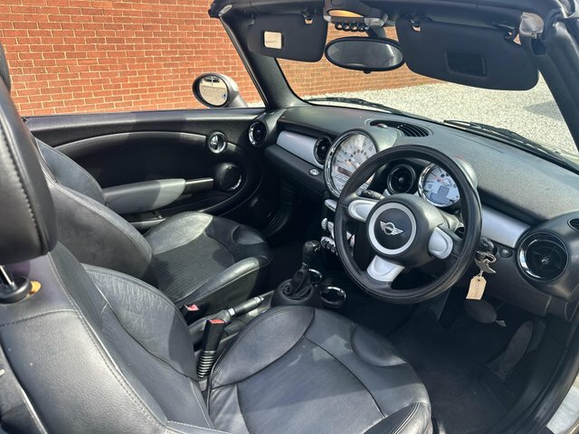 Mini Convertible Cooper Euro 4 Silver #5