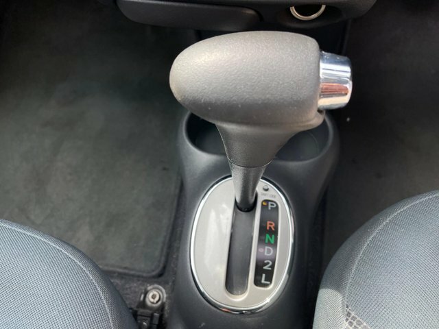 Toyota Yaris 1.3 Vvt-i T Spirit Black #18