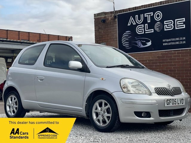 Toyota Yaris Vvt-i T Spirit Silver