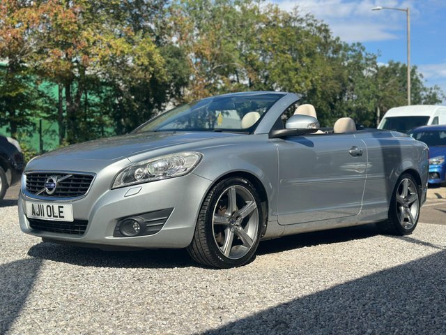 Volvo C70 T5 Se Lux Solstice AJ11OLE Silver #2
