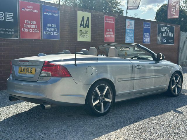 Volvo C70 T5 Se Lux Solstice AJ11OLE Silver #4