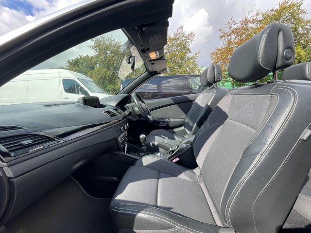 Renault Megane Expression Silver #44