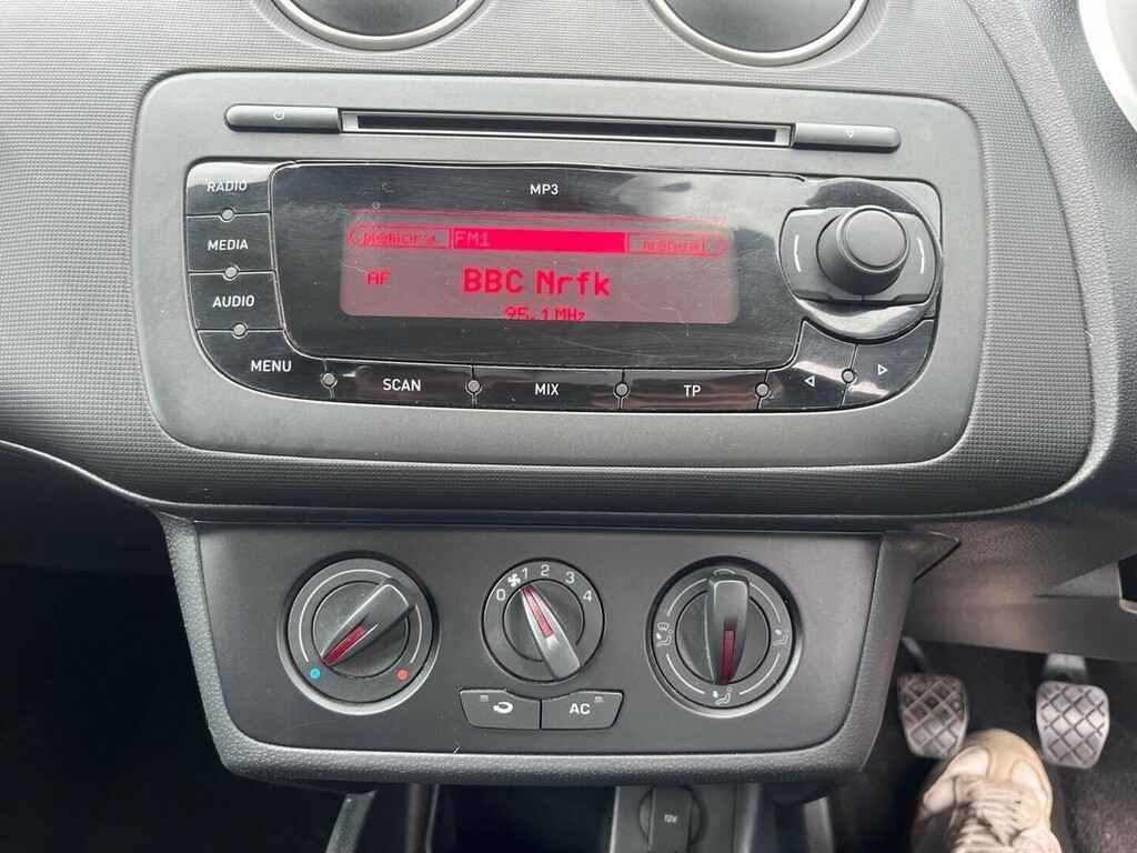 Seat Ibiza 1.6 Tdi Cr Sport Sport Coupe Euro 5 White #21