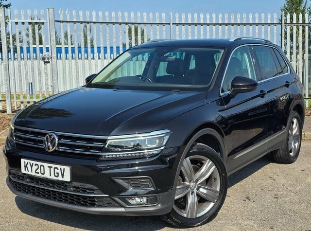 Volkswagen Tiguan 2.0 Tdi Sel Suv Dsg 4Motion Euro 6 Ss KY20TGV Black #2