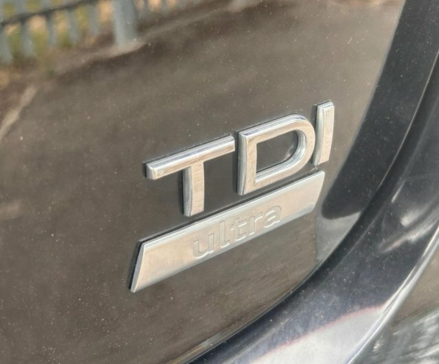 Audi A6 Saloon A6 S Line Black Edition Tdi Ultra S-a Black #37