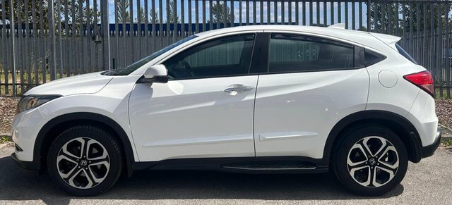 Honda Hr-V 1.5 I-vtec Se Suv Euro 6 Ss White #3