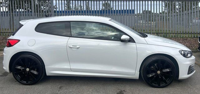 Volkswagen Scirocco 2.0 Tdi Bluemotion Tech R-line Hatchback Diese White #3