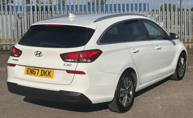 Hyundai I30 1.0 T-gdi Se Tourer Euro 6 Ss White #6