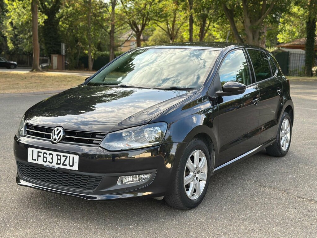 Volkswagen Polo 1.2 Match Red #1