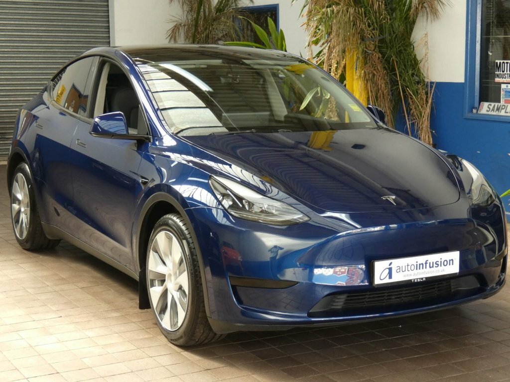 Tesla Model Y Suv Blue