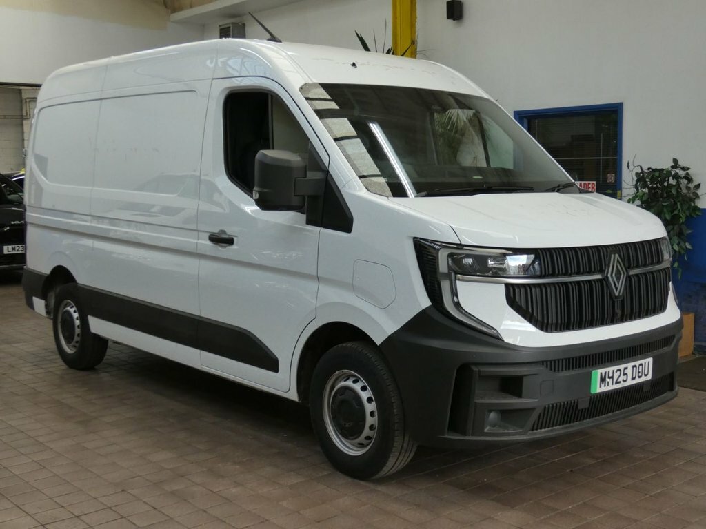 Renault Master Mpv White #6