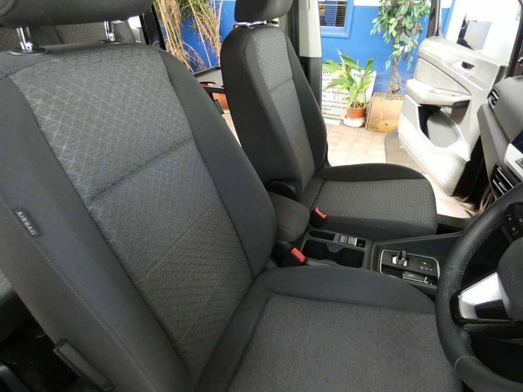 Ford Grand Tourneo Connect 2L Titanium Grey #31