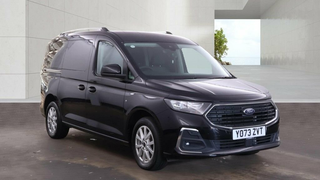 Ford Grand Tourneo Connect 1L St-line Black