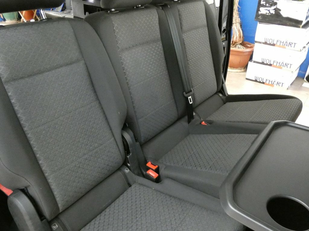 Ford Grand Tourneo Connect 2L Titanium Grey #33