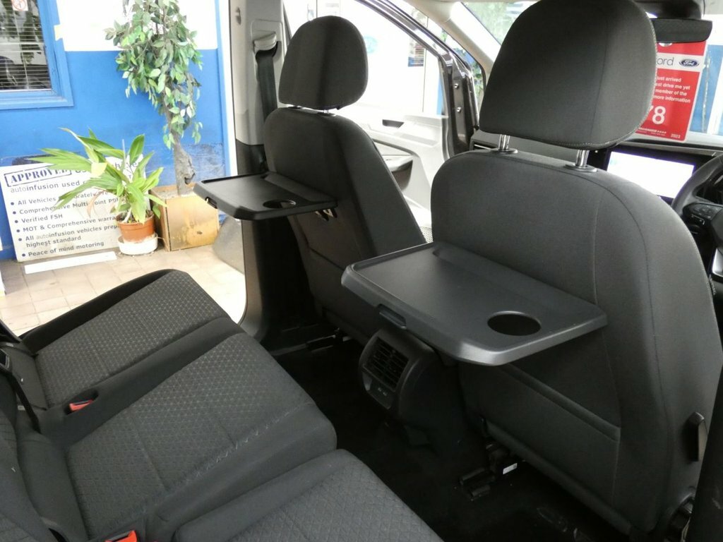 Ford Grand Tourneo Connect 2L Titanium Grey #32