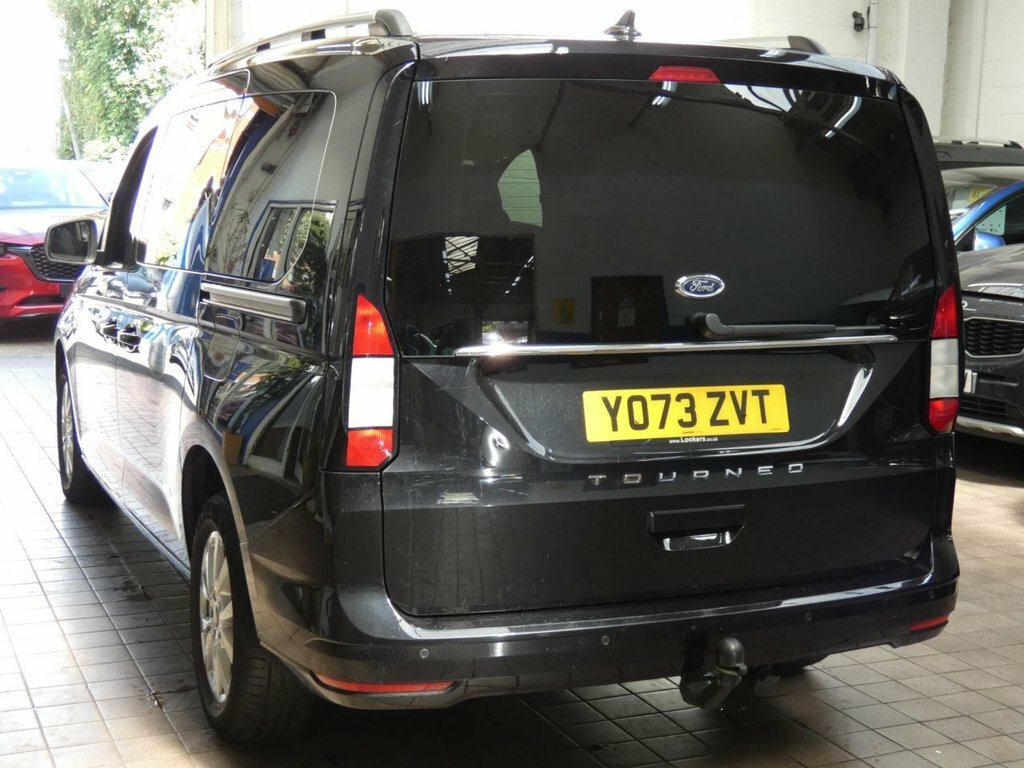 Ford Grand Tourneo Connect 2L Titanium Grey #20