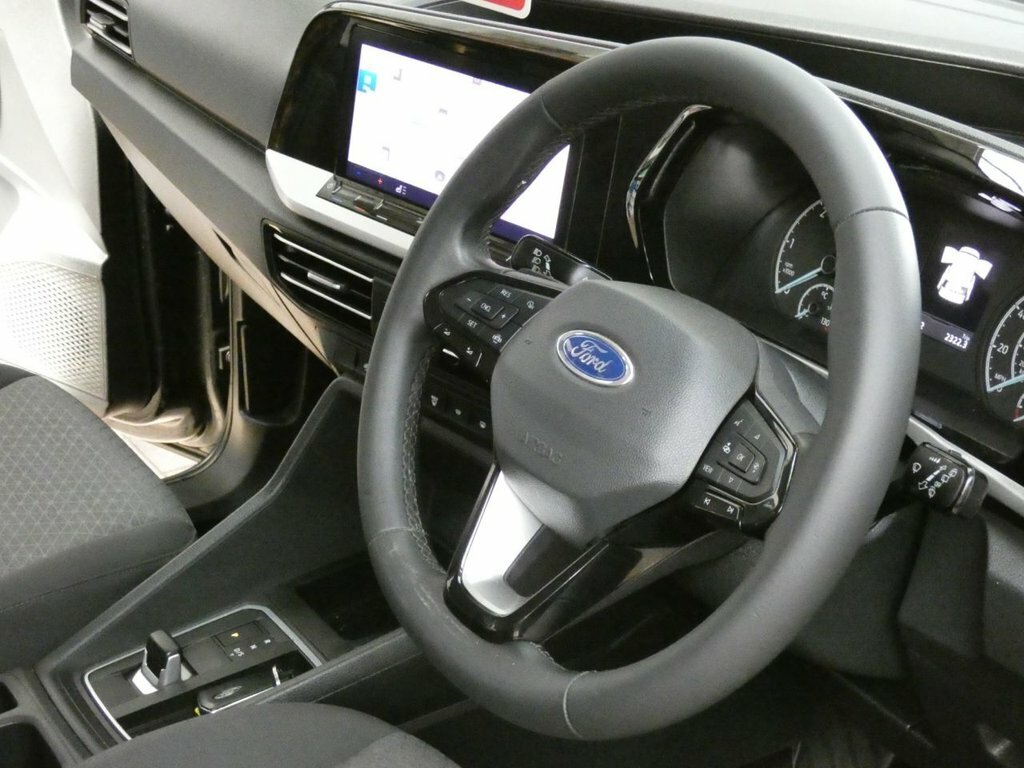 Ford Grand Tourneo Connect 2L Titanium Grey #50