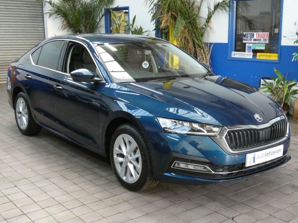 Skoda Octavia 1.4L Se L Blue #6