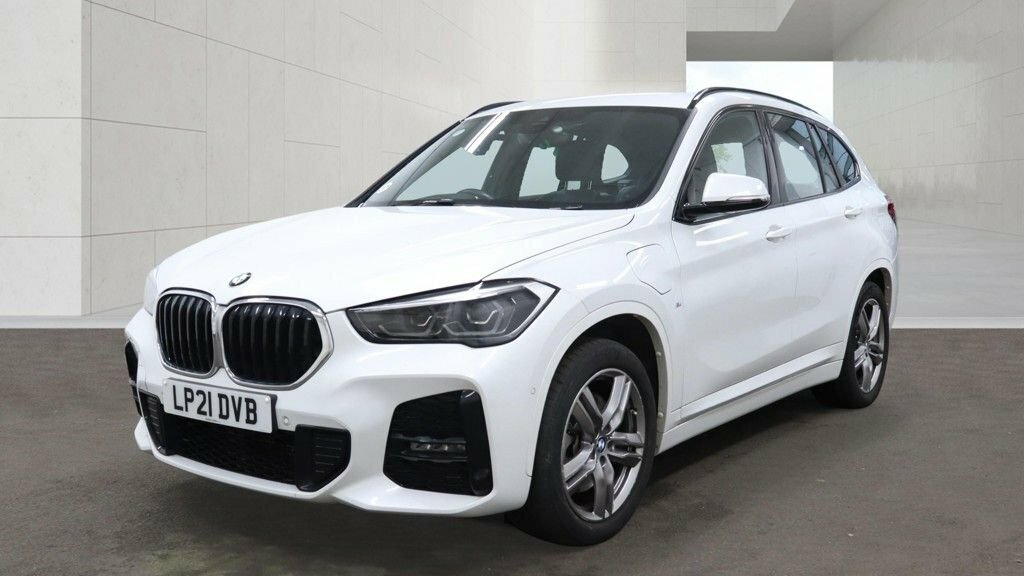 BMW X1 1.5L M Sport White #2