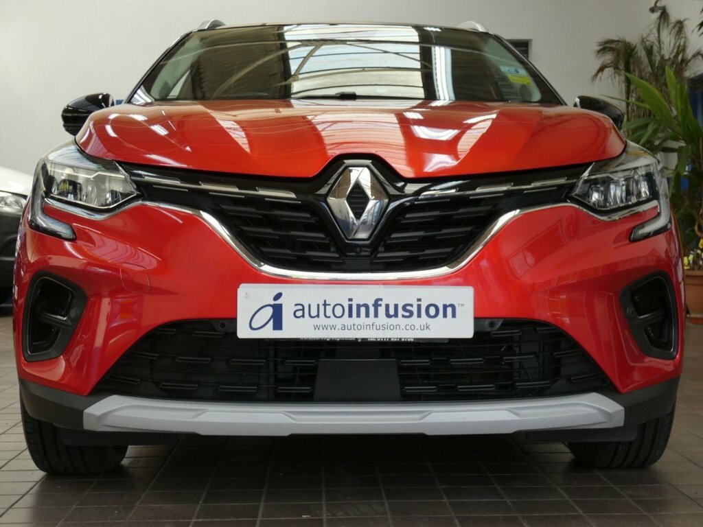 Renault Captur 1.6L S Edition Red #2