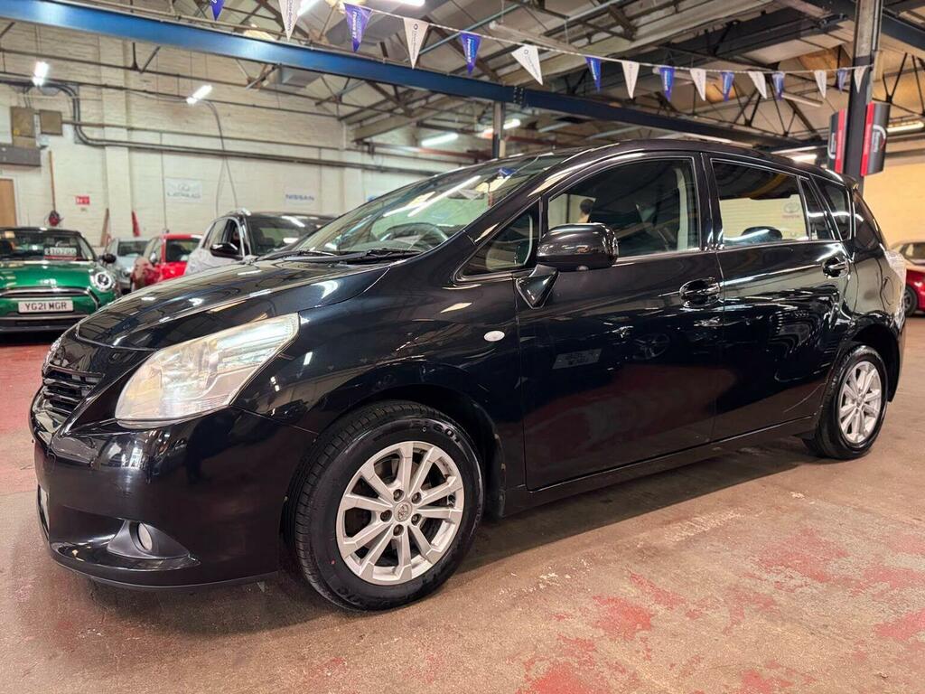 Toyota Verso 2.0 D-4d Tr Euro 5 Black #3