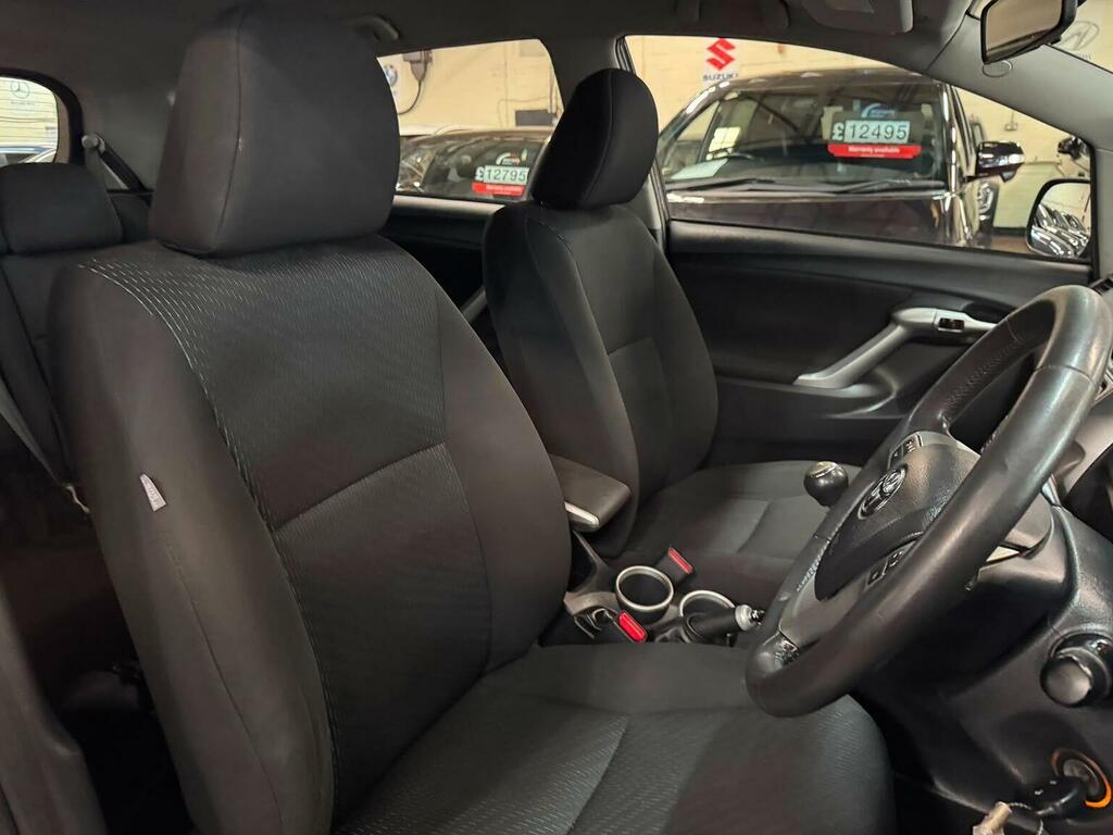 Toyota Verso 2.0 Tr D-4d 125 Bhp Grey #18